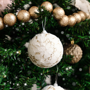 Set Of 3 Round Champagne Lace Baubles