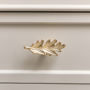 Shiny Gold Oak Leaf Drawer Knob