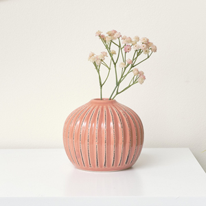 Round Pink Distressed Ceramic Vase - 12cm