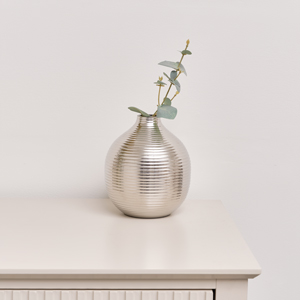 Silver Metal Ribbed Swirl Vase - 17cm